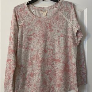 Style and co long sleeve Rose shirt